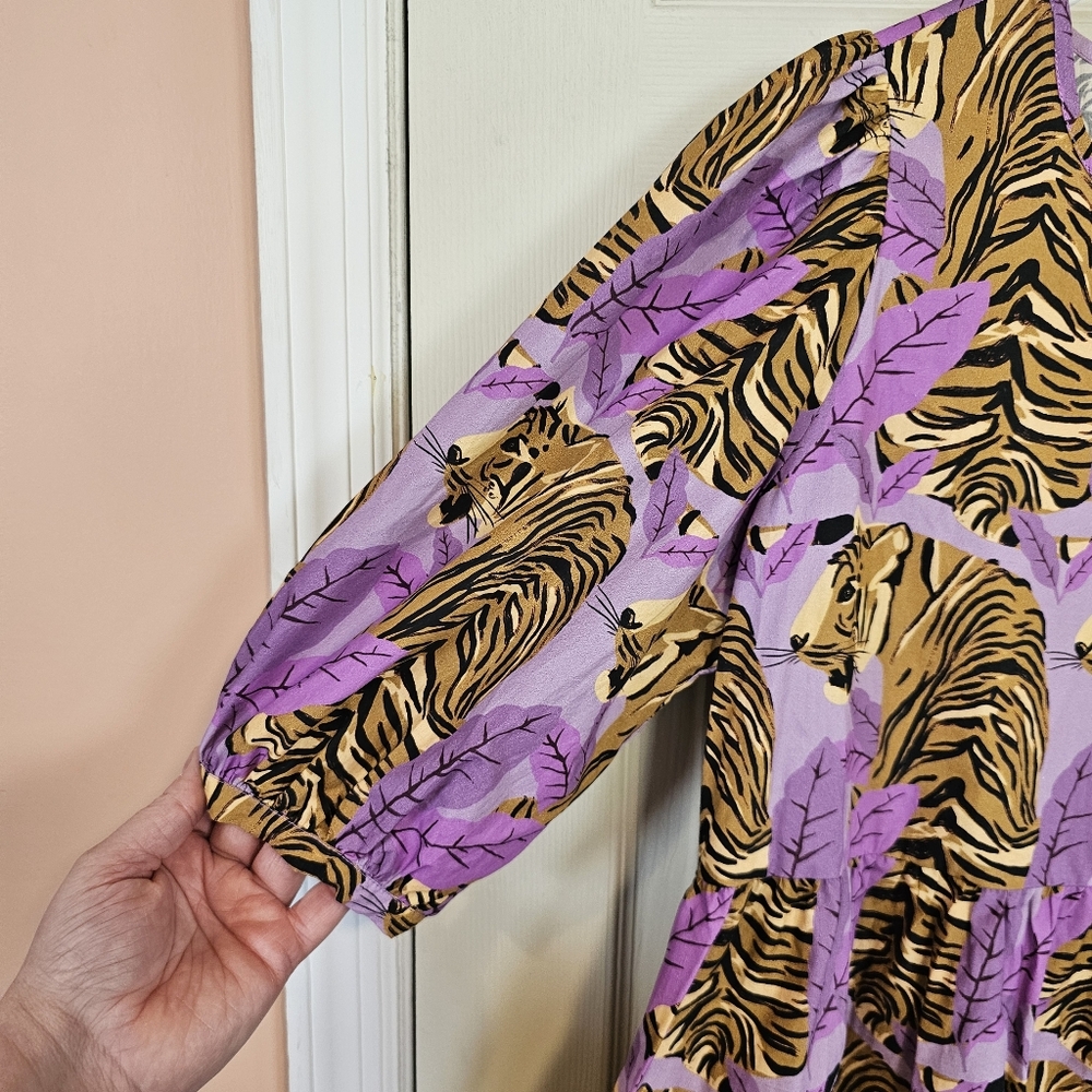 FARM Rio Tiger Leaves Lavender Puff Sleeve Mini Dress - Picture 9 of 12